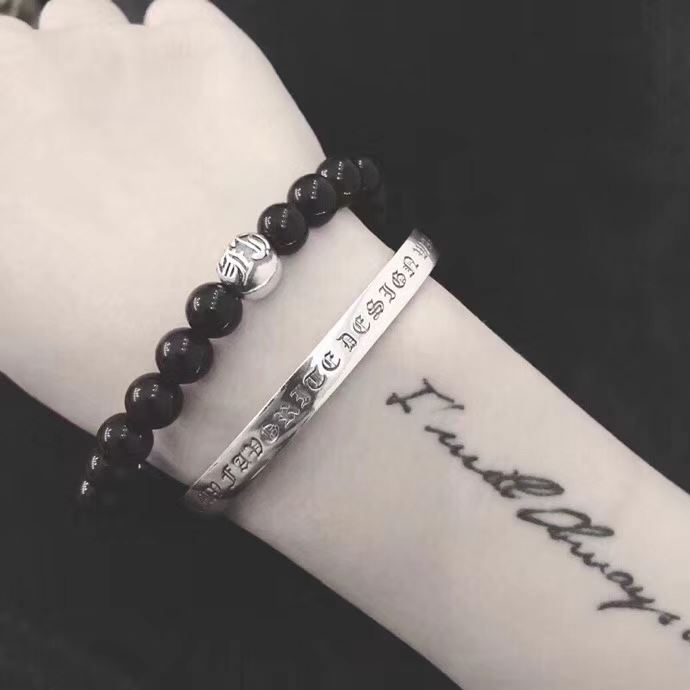 Ch**me He**ts bracelets